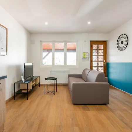Aventures Modernes Appartamento Roanne